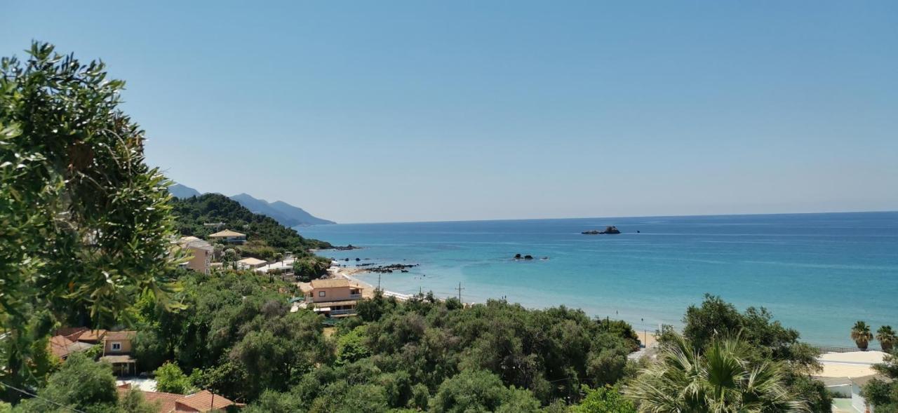 Pelekas Beach Apartments Rolling Stone Bagian luar foto