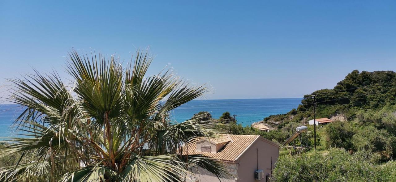 Pelekas Beach Apartments Rolling Stone Bagian luar foto