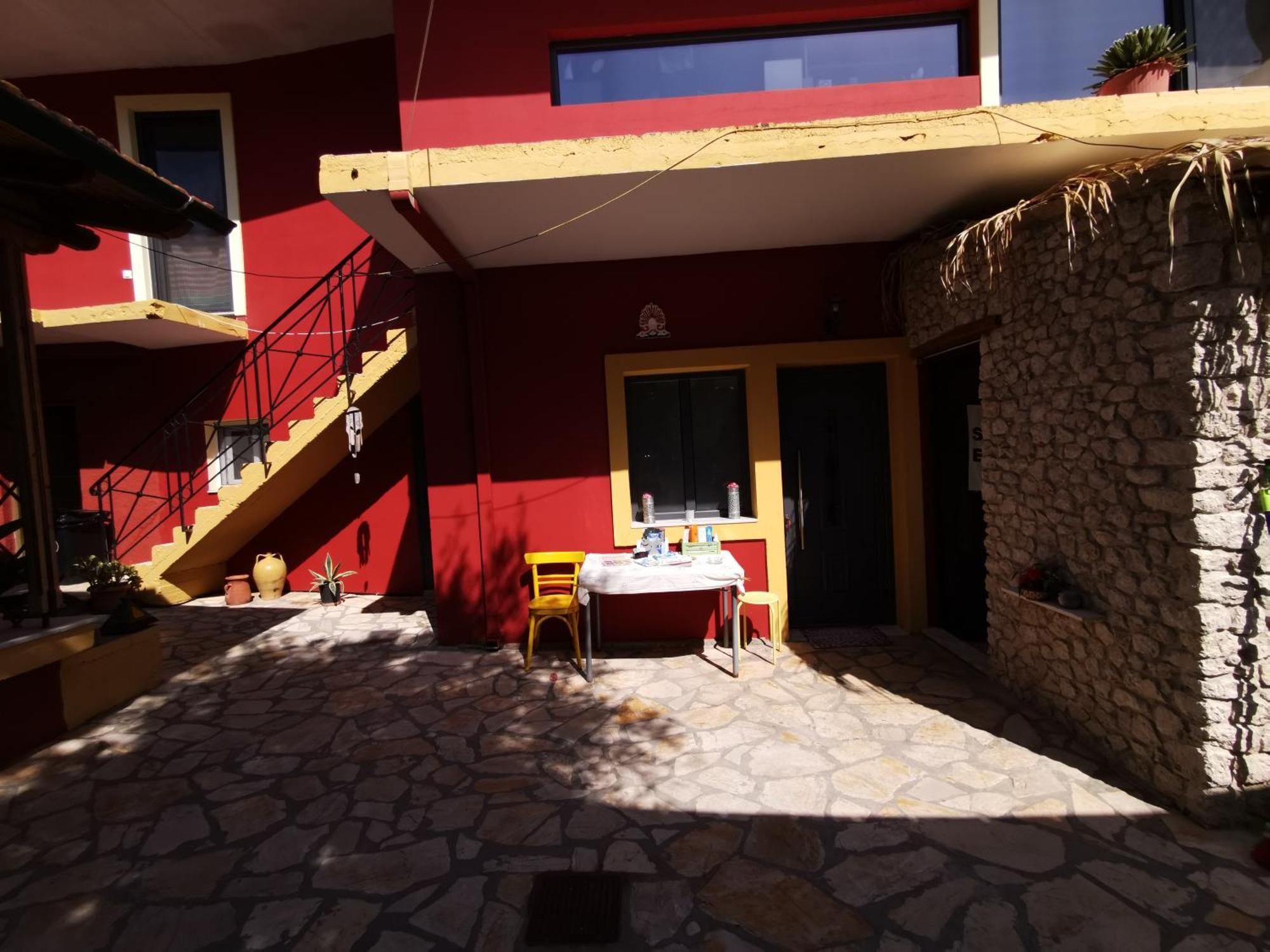 Pelekas Beach Apartments Rolling Stone Bagian luar foto